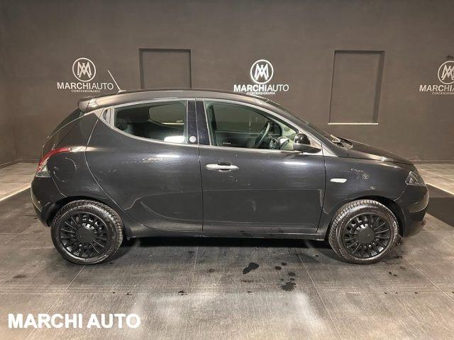 LANCIA Ypsilon 1.0 FireFly 5 porte S&S Hybrid Ecochic Silver