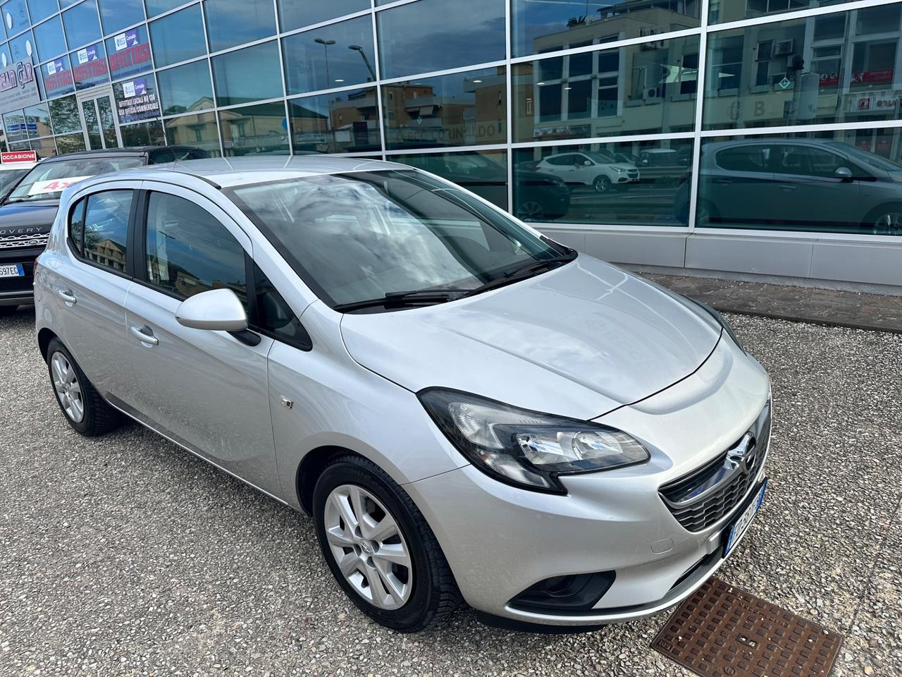 Opel Corsa 1.4 90CV GPL Tech 5 porte n-Joy