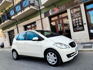 Mercedes-benz A 180 CDI 110CV CAMBIO AUTOMATICO