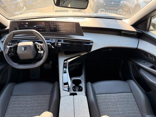 PEUGEOT 3008 Hybrid 136 e-DCS6 Allure
