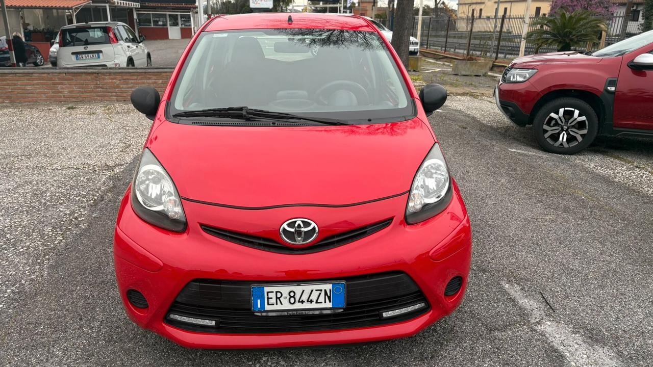 Toyota Aygo 1.0 12V VVT-i 5 porte Lounge Connect