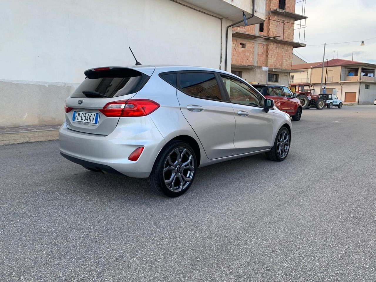Ford Fiesta 1.5 TDCi 5 porte ST-Line