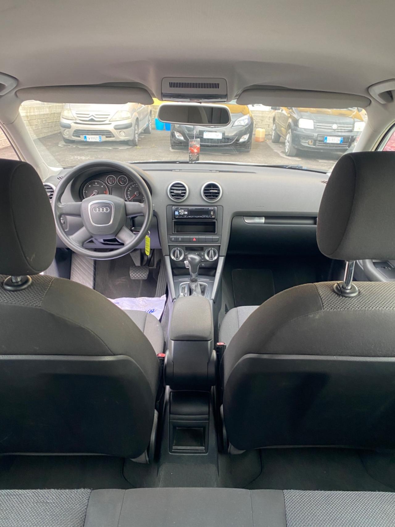 Audi A3 1.6 TDI Fine 2010 Automatica Full