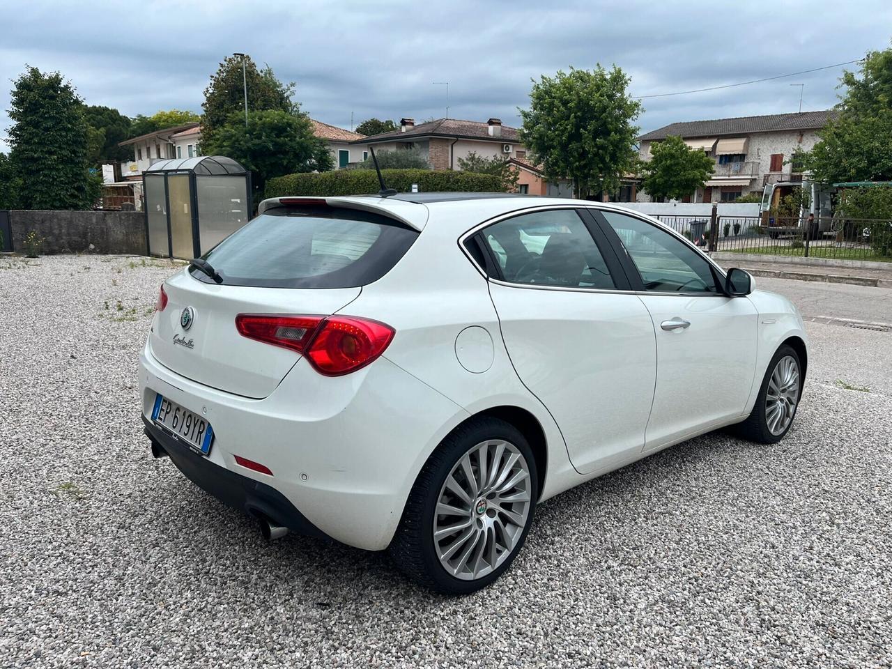 Alfa Romeo Giulietta 2.0 JTDm-2 170 CV TCT Exclusive