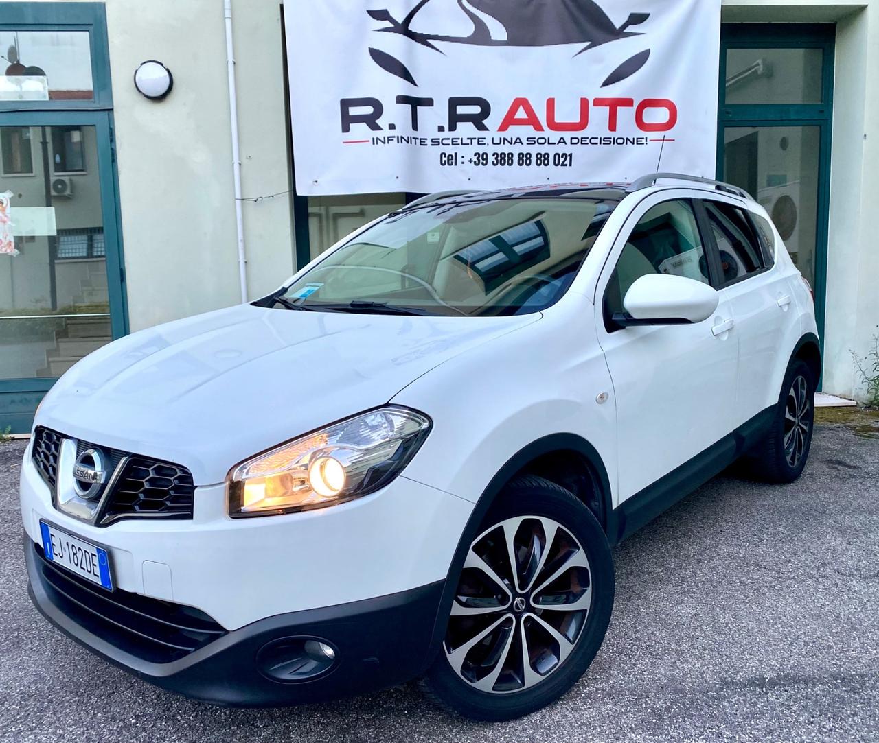 Nissan Qashqai 1.5 dCi Panorama