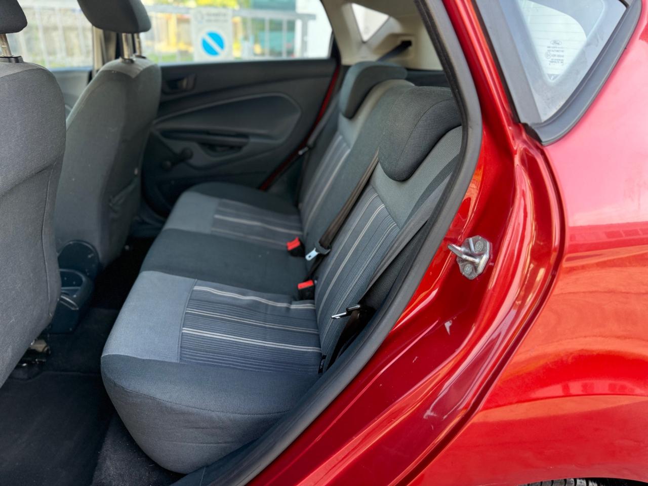 Ford Fiesta 1.2 BENZINA 5P. POCHI KM SOLO 88 MILA