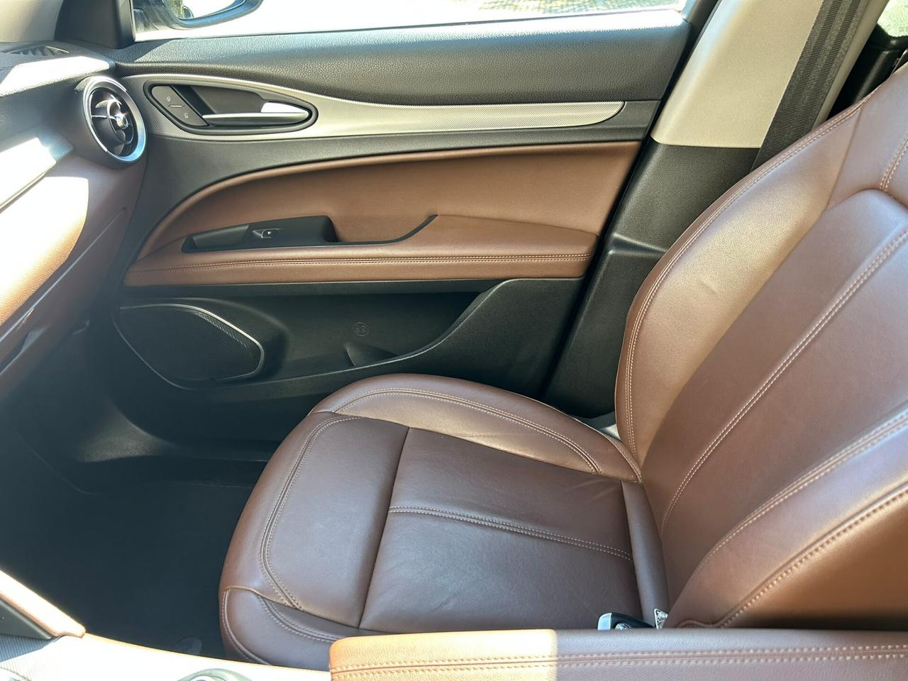 Alfa Romeo Stelvio 2.2 Turbodiesel 210 CV AT8 Q4 Super