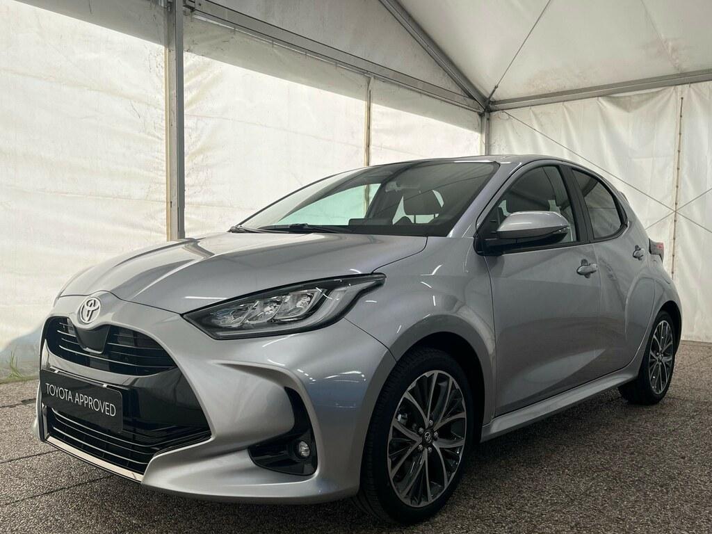 Toyota Yaris 1.5 Hybrid 130 Lounge E-CVT