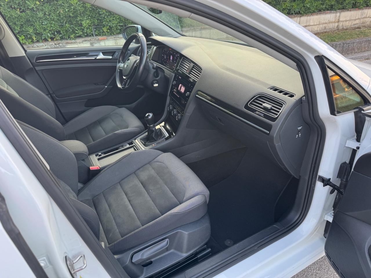 Volkswagen Golf 1.6 TDI 115 CV 5p. Executive BlueMotion Technology