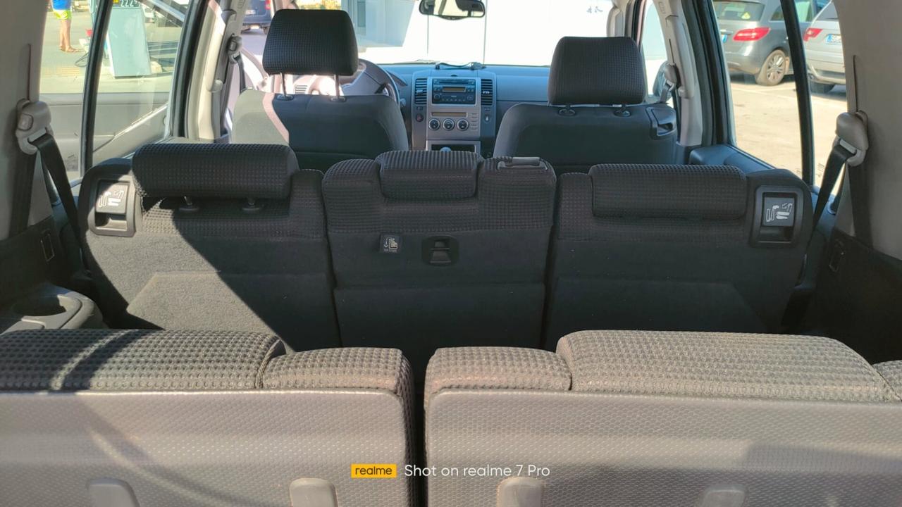 Nissan Pathfinder 2.5 dCi LE