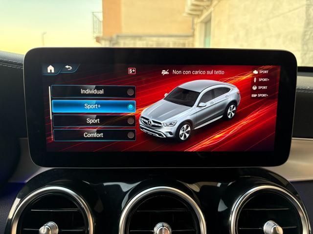 MERCEDES-BENZ GLC 300 de 4Matic Plug-in hybrid Coupé Premium Plus.