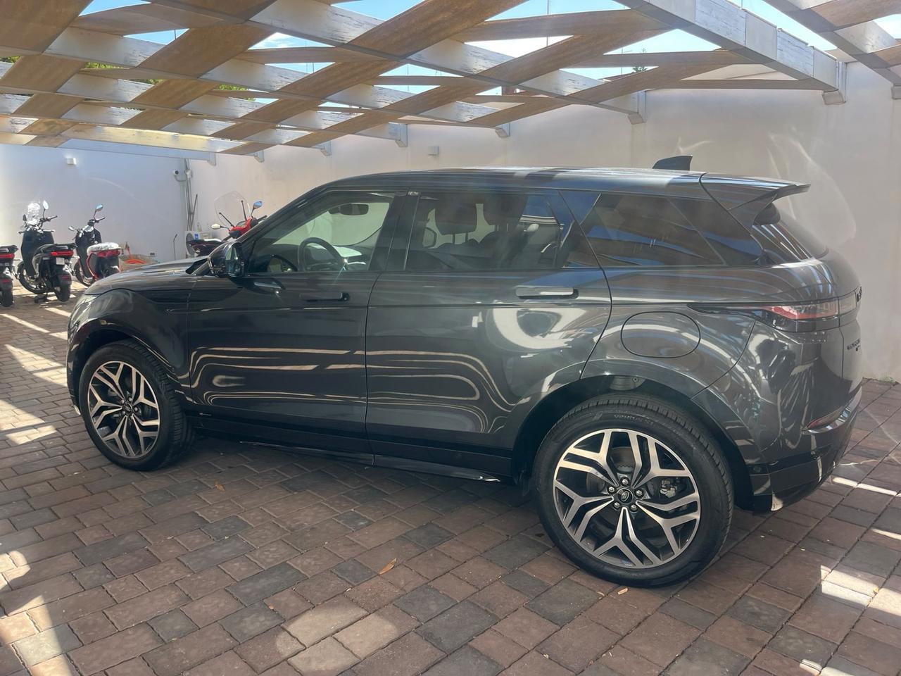 Land Rover Range Evoque 2.0 I4 200 CV AWD Auto R-Dynamic SE
