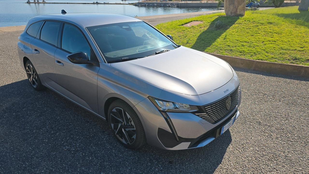 Peugeot 308 PureTech Turbo 130 S&S SW Allure