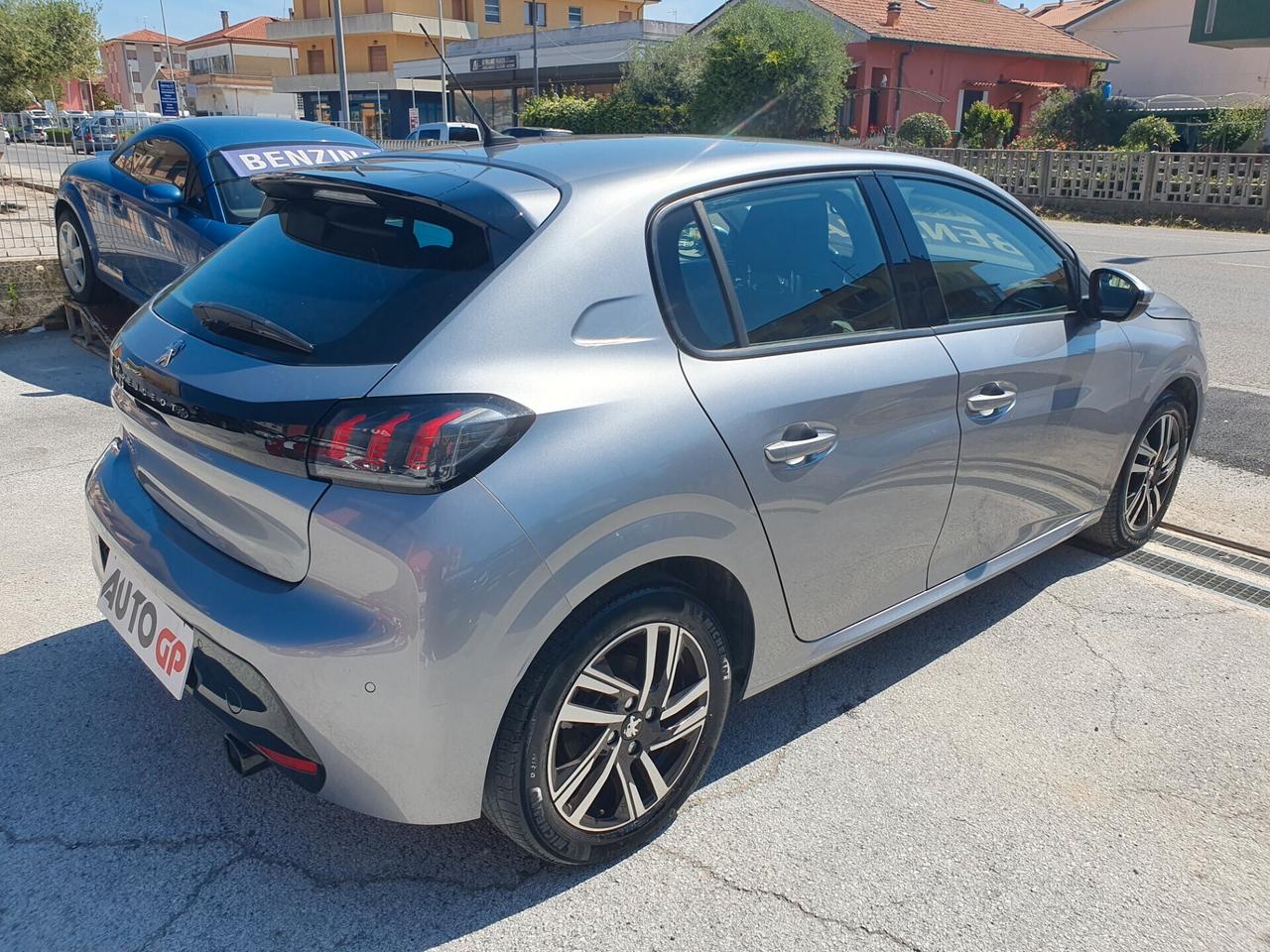 Peugeot 208 1.2 PureTech Allure Neopatentati 2020