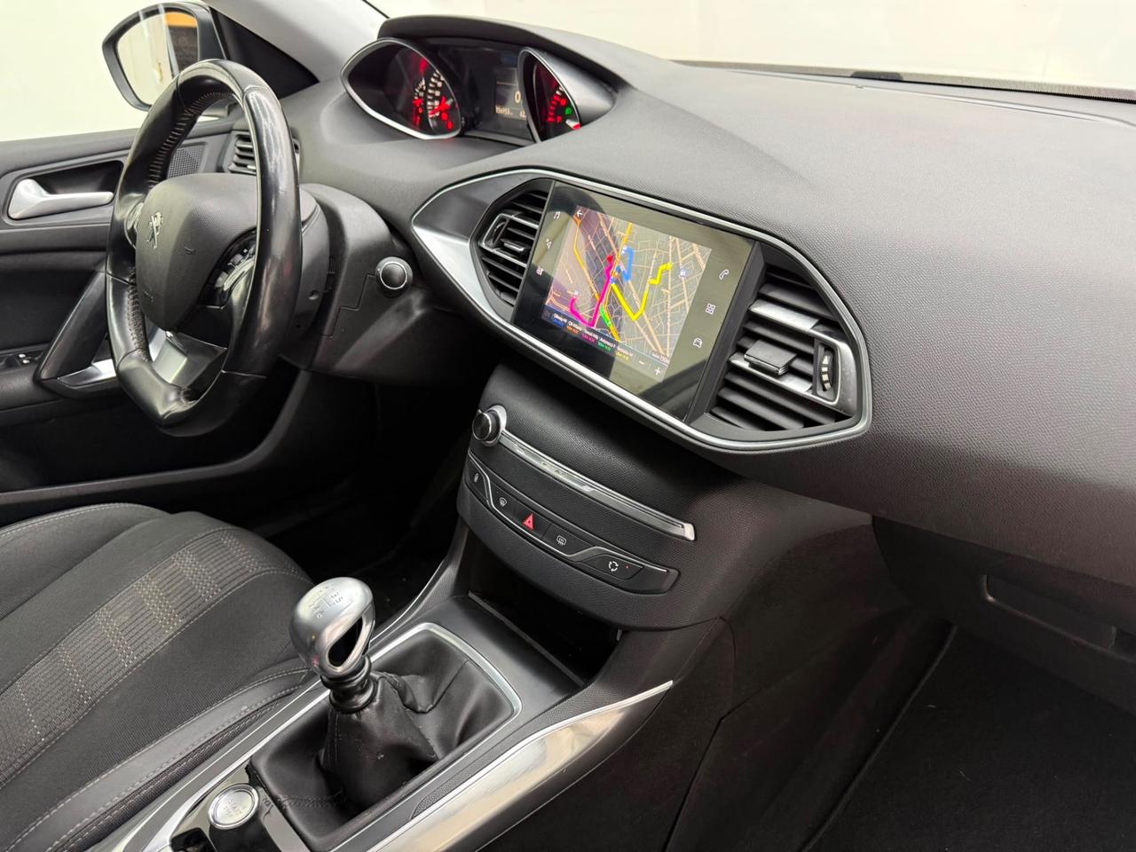 Peugeot 308 PureTech Turbo 130 S&S EAT8 GT Line