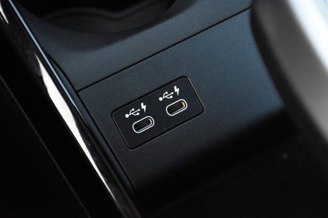 BMW 218 d Active Tourer Luxury *TETTO PANORAMICO*