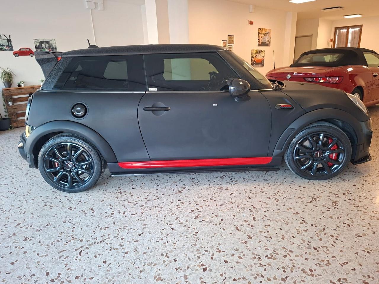 Mini Cooper SD Coupe JCW allestimento