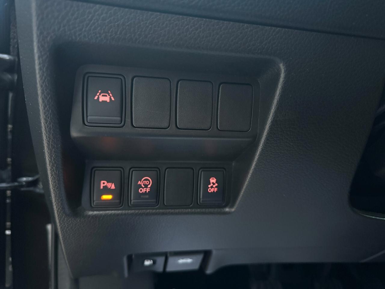 NISSAN QASHQAI 1.6 DCI 130CV TEKNA 2015