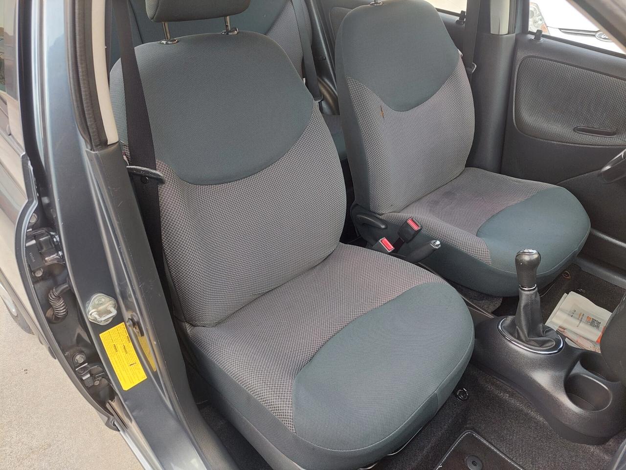 Toyota Yaris 1.0 Benzina 5 porte
