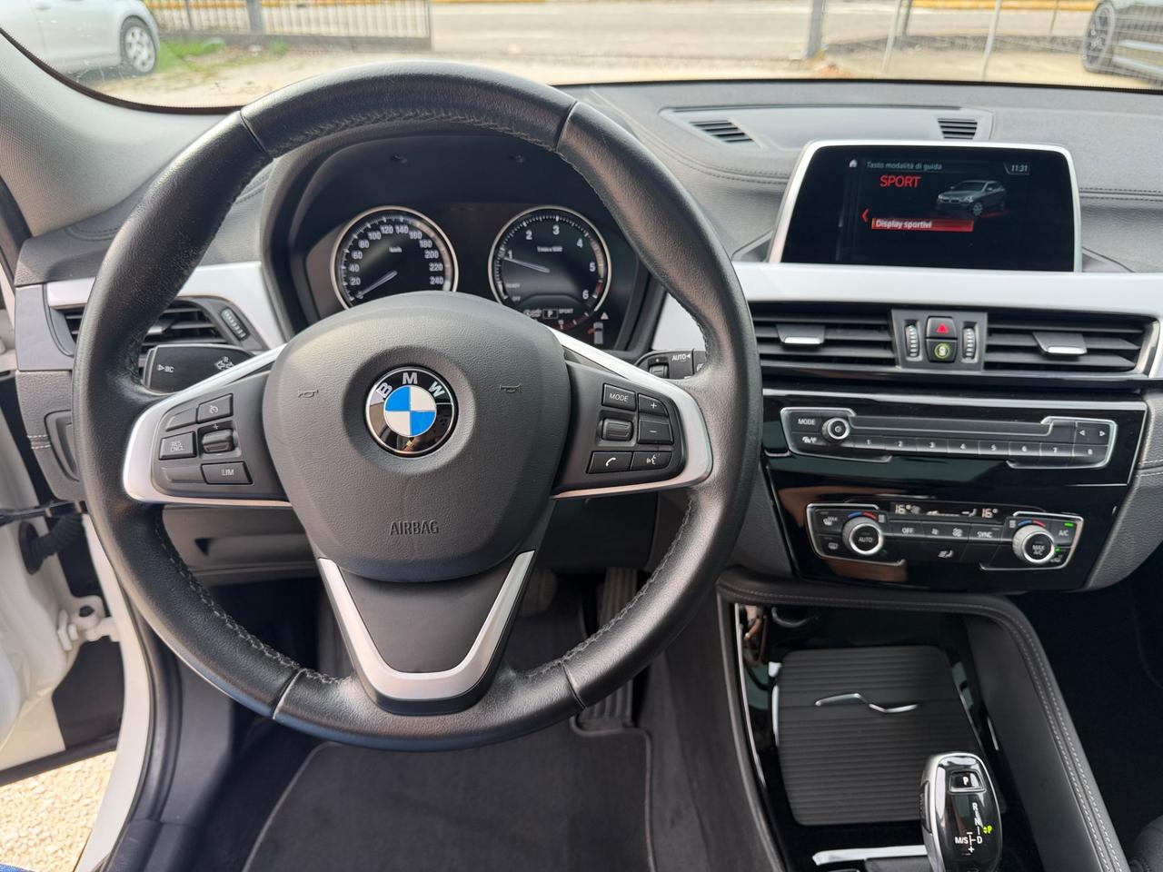 Bmw X2 sDrive18d Business-X