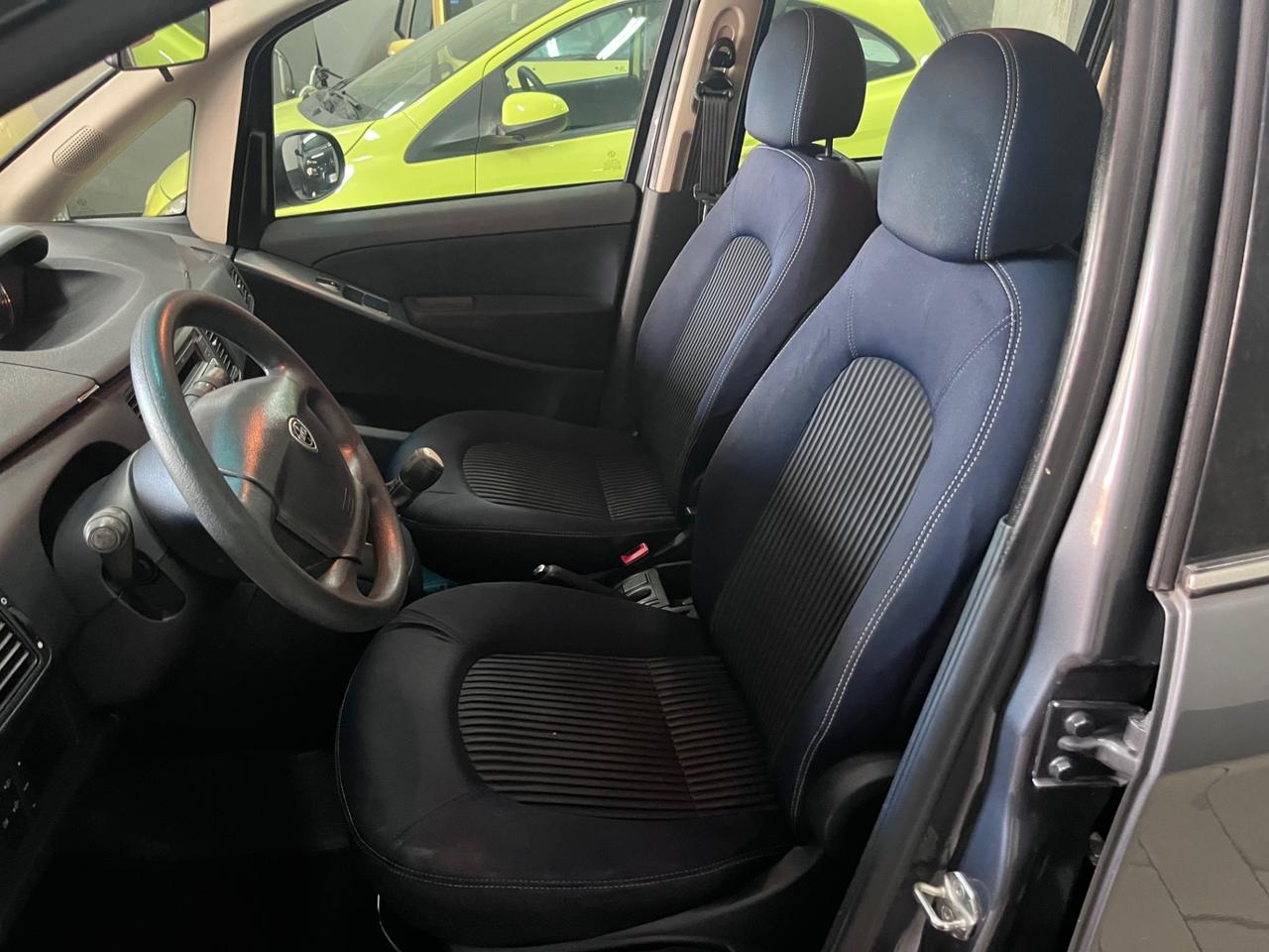 Lancia MUSA 1.3 Mjt 95 CV Gold 2011