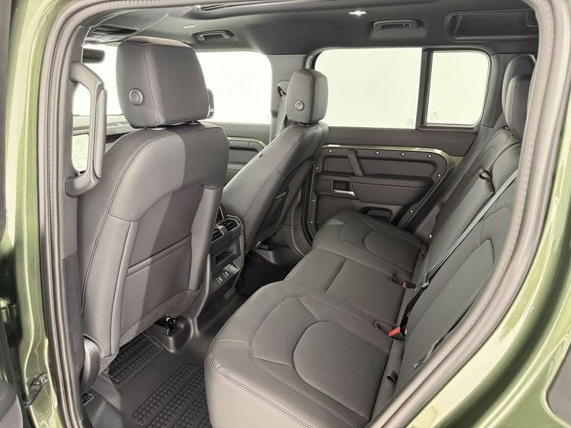 Land Rover Defender D250 AWD Auto 110 X-Dynamic SE