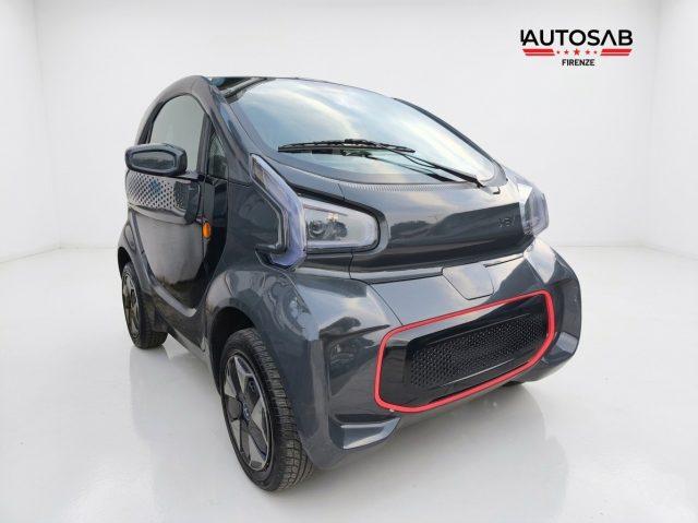 XEV YOYO Elettrica Clima Bluethoot Unico Proprietario