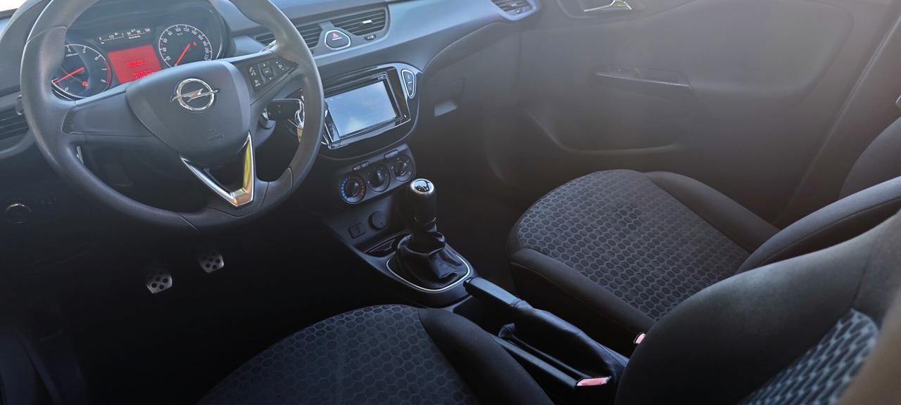 Opel Corsa 1.2 Coupé Innovation