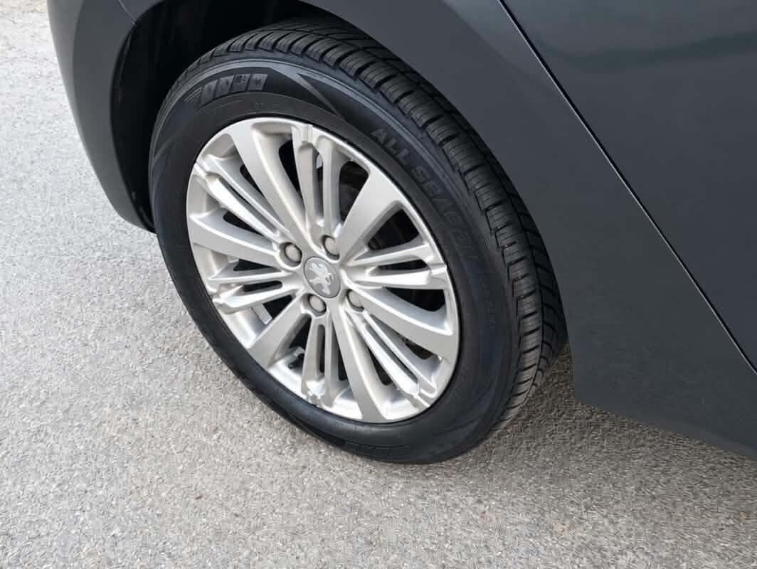 Peugeot 208 1.6 BlueHDi 75CV Restyling Euro 6