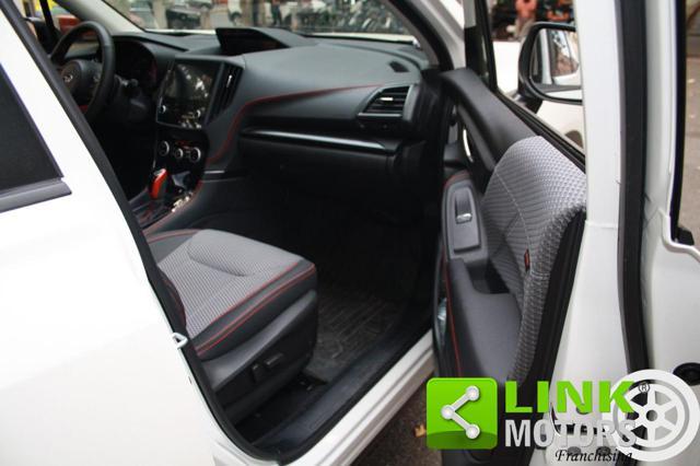 SUBARU Forester 2.0 e-Boxer MHEV CVT Lineartronic 4dventure
