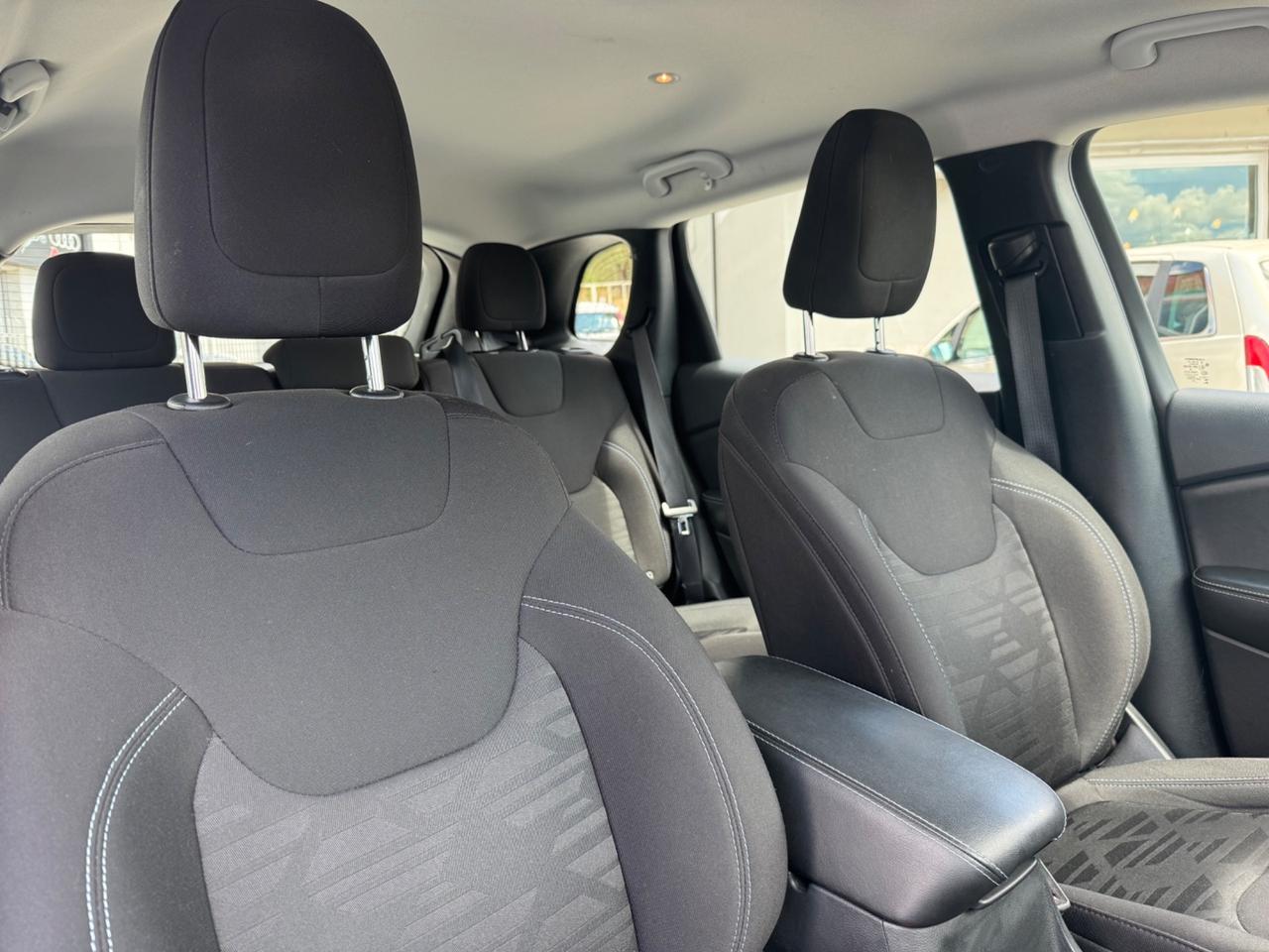 Jeep Cherokee 2.2 Mjt AWD Active Drive I Overland Garanzia