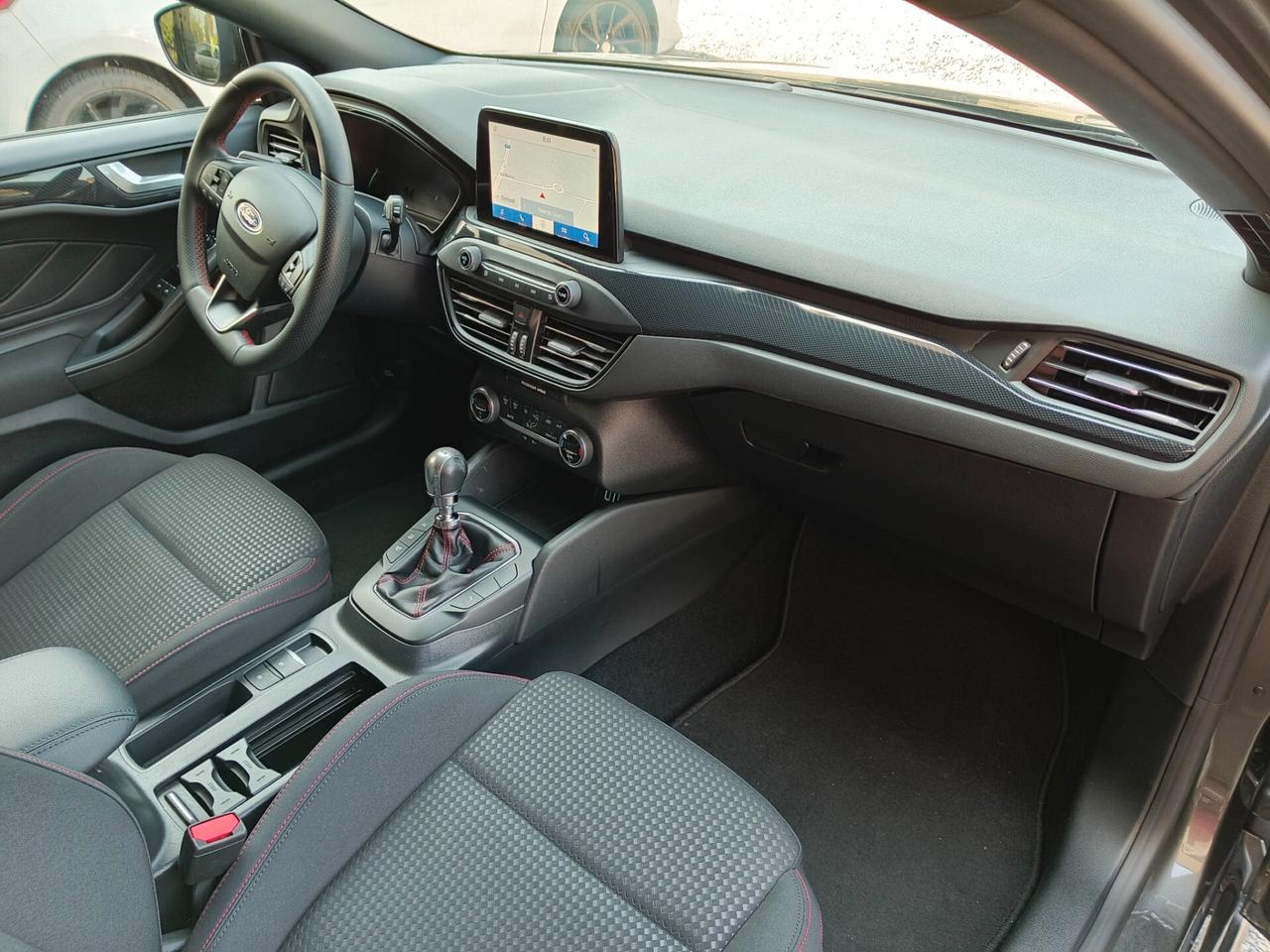 Ford Focus 1.0 EcoBoost Hybrid 125 CV 5p. ST-Line