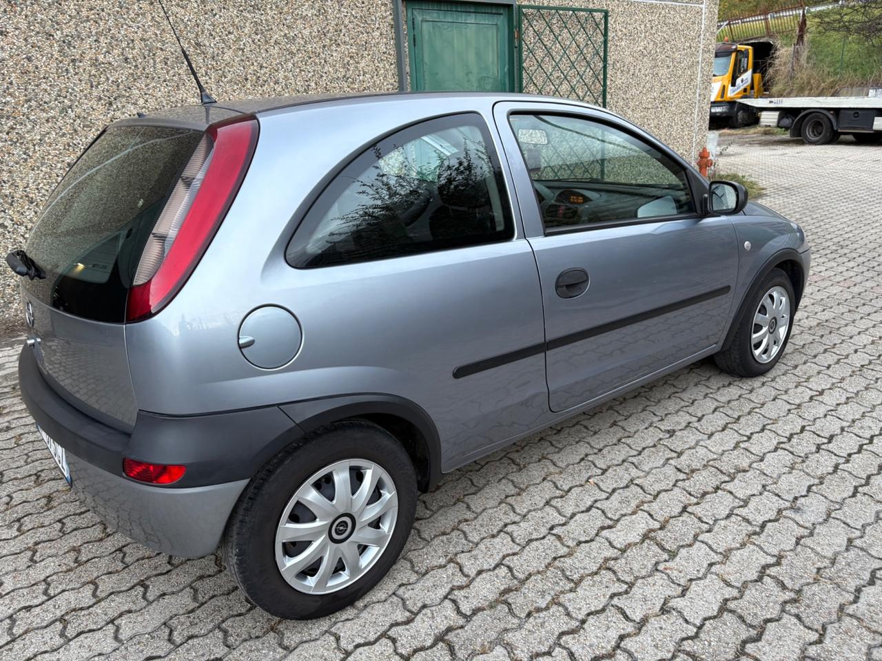 Opel Corsa 1.2i 3 porte Club - 84.000 KM