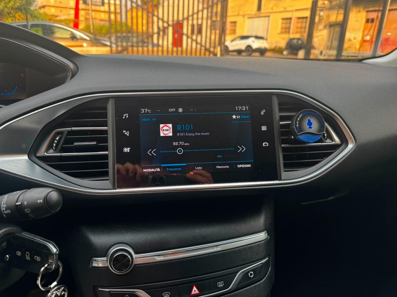 Peugeot 308 BlueHDi 130 S&S SW Allure Pack