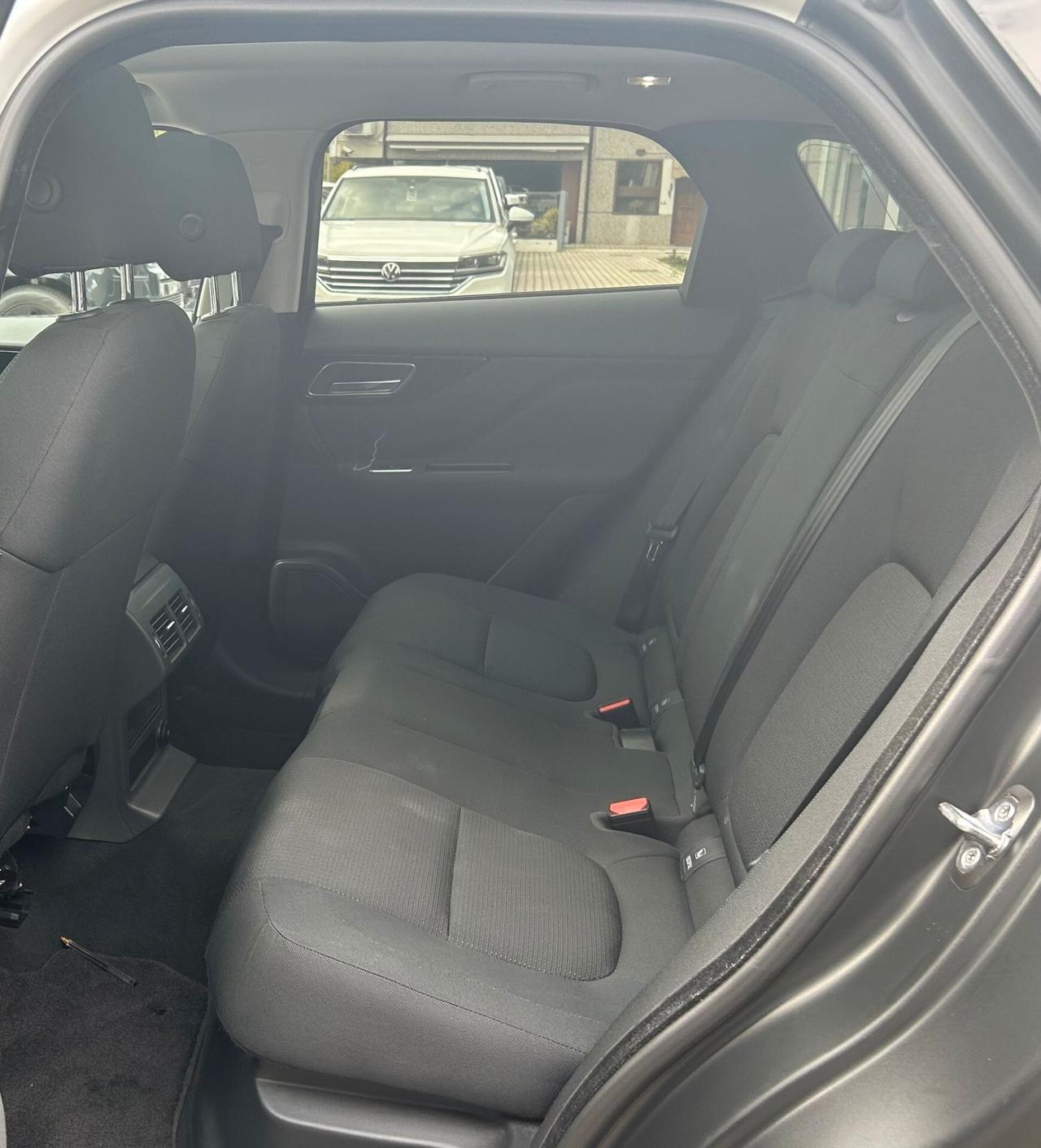 Jaguar F-Pace 2.0 D 180 CV AWD aut. Prestige