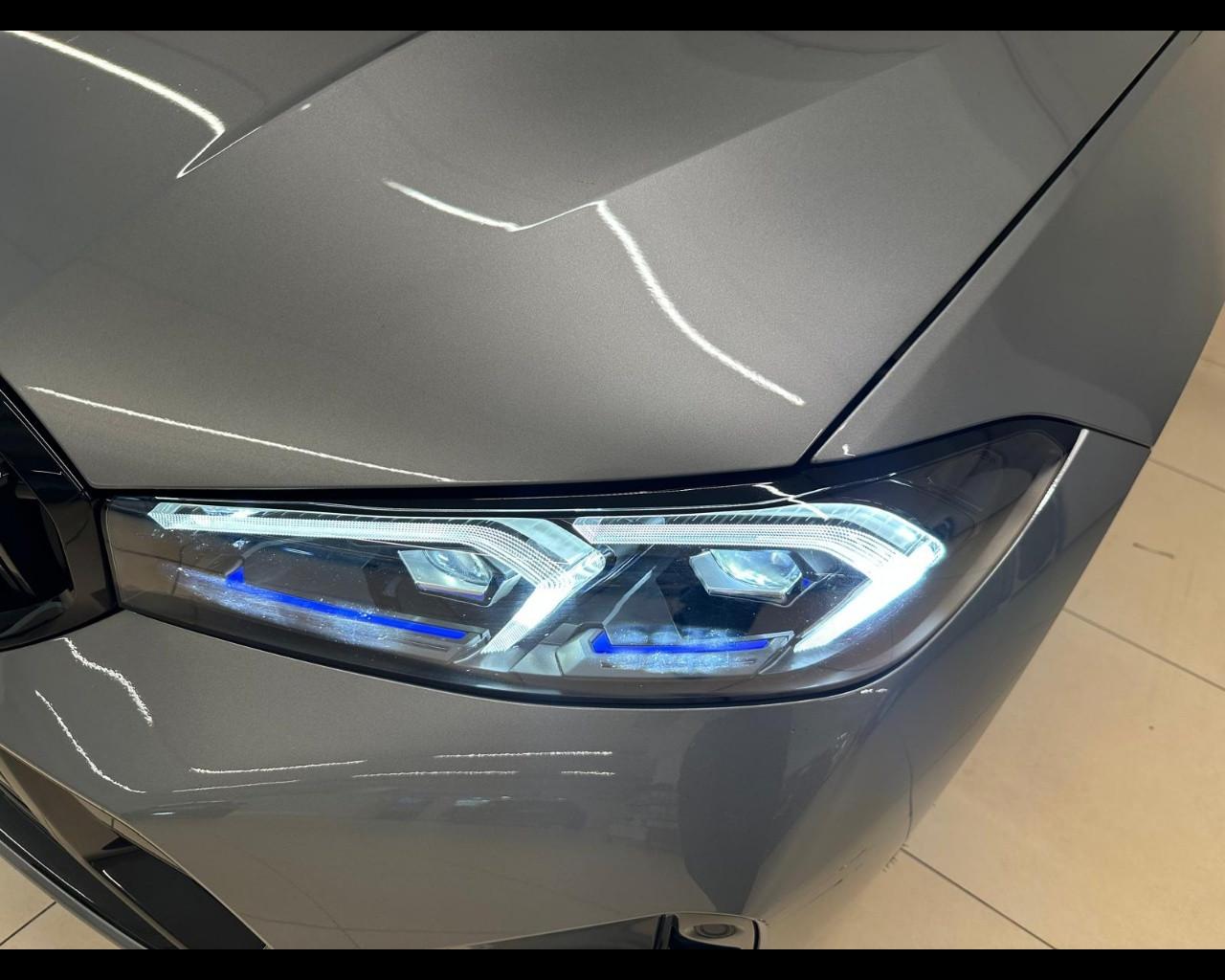 BMW Serie3(G20/21/80/81 - 320d 48V xDrive Touring Msport