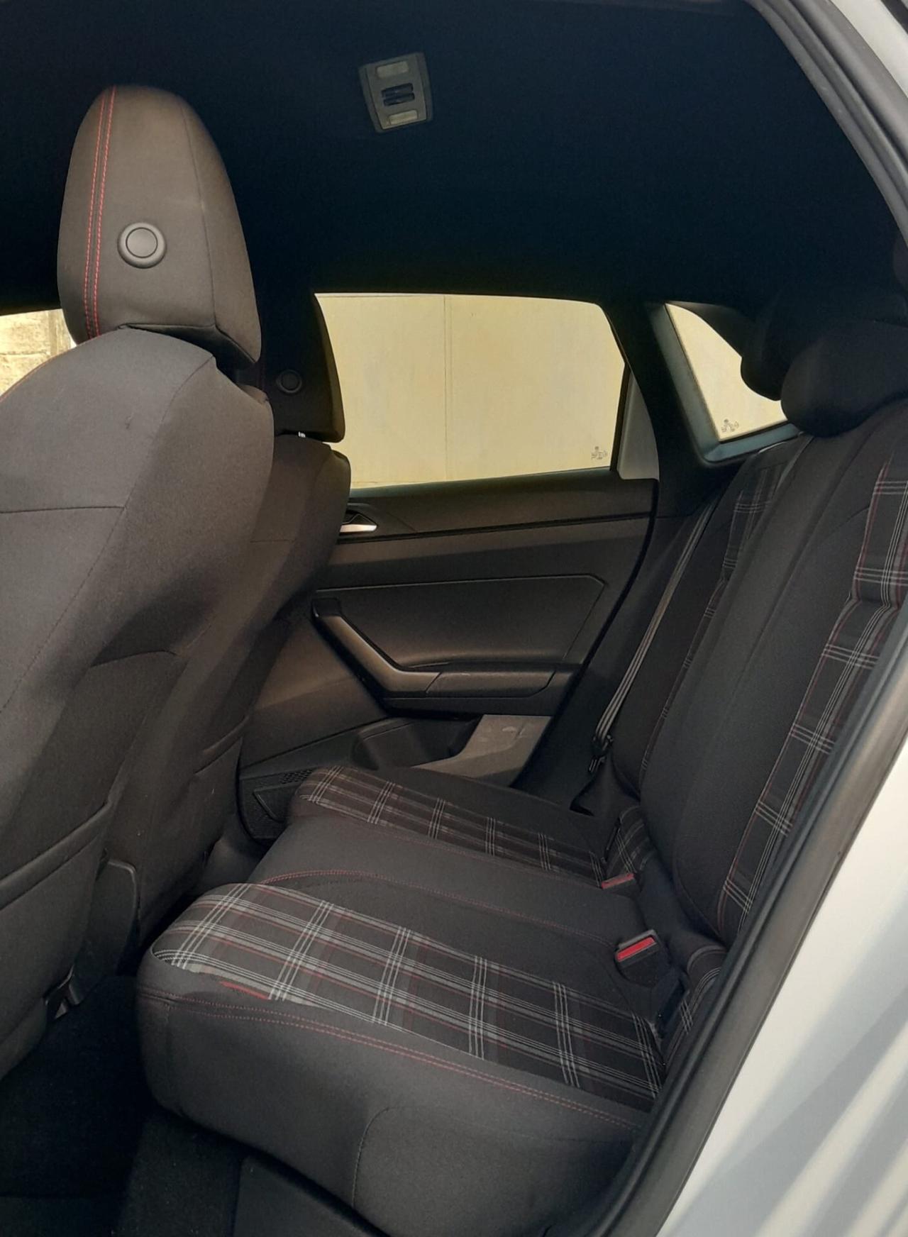 Volkswagen Polo 2.0 TSI DSG GTI BlueMotion Technology