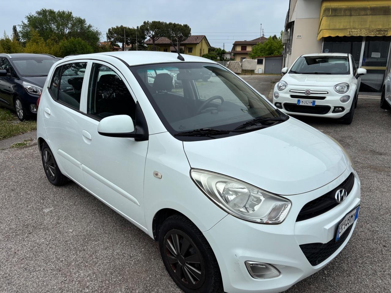 Hyundai i10 GPL – Tagliandi certificati – Garanzia 12 mesi