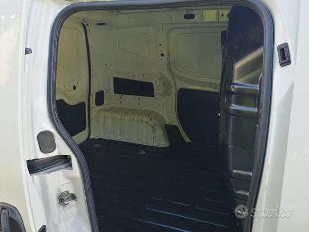 FIAT Fiorino 1.3 MJT 95CV Cargo SX