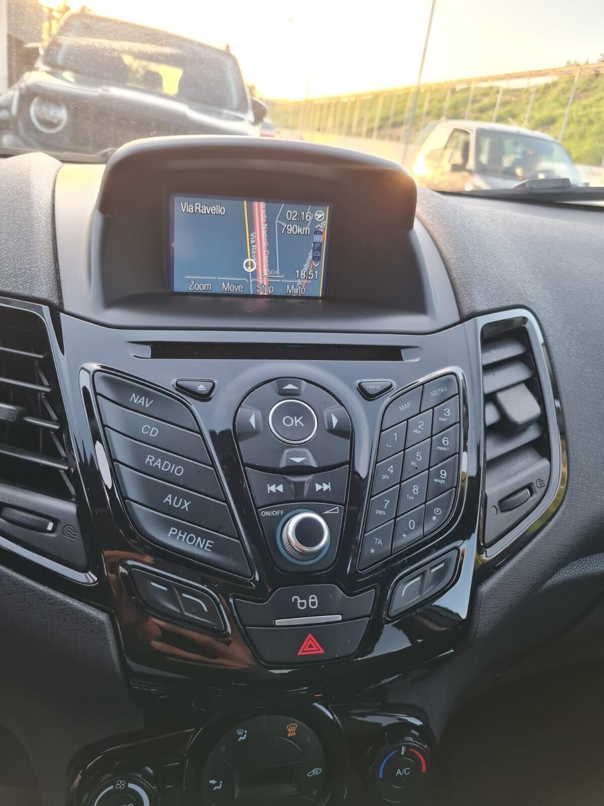 Ford Fiesta Ford fiesta 1.2 gpl titanium