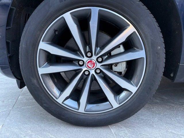 JAGUAR F-Pace 2.0 D 163 CV AWD aut. R-Dynamic SE