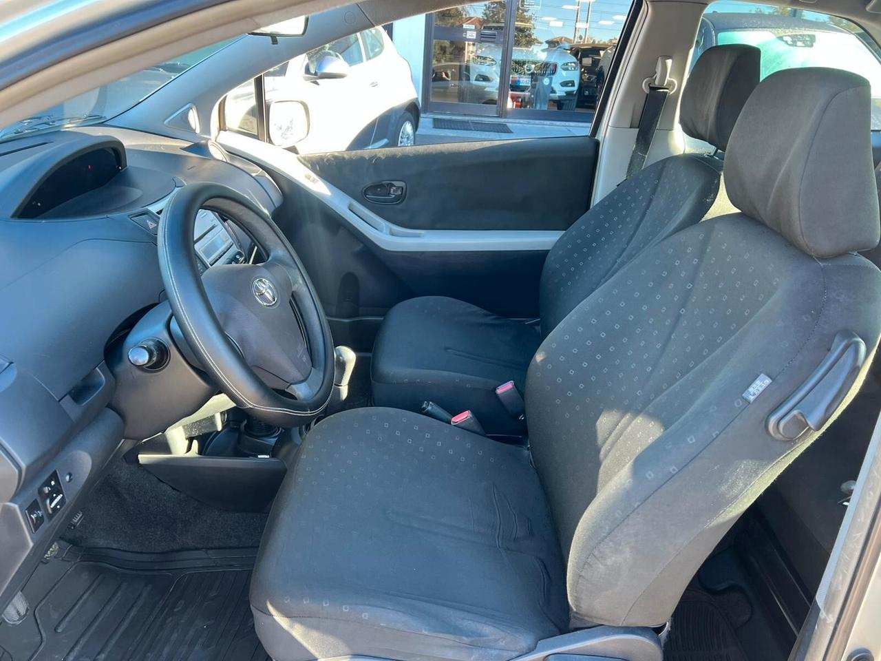 Toyota Yaris 1.4 D-4D 3 porte Sol