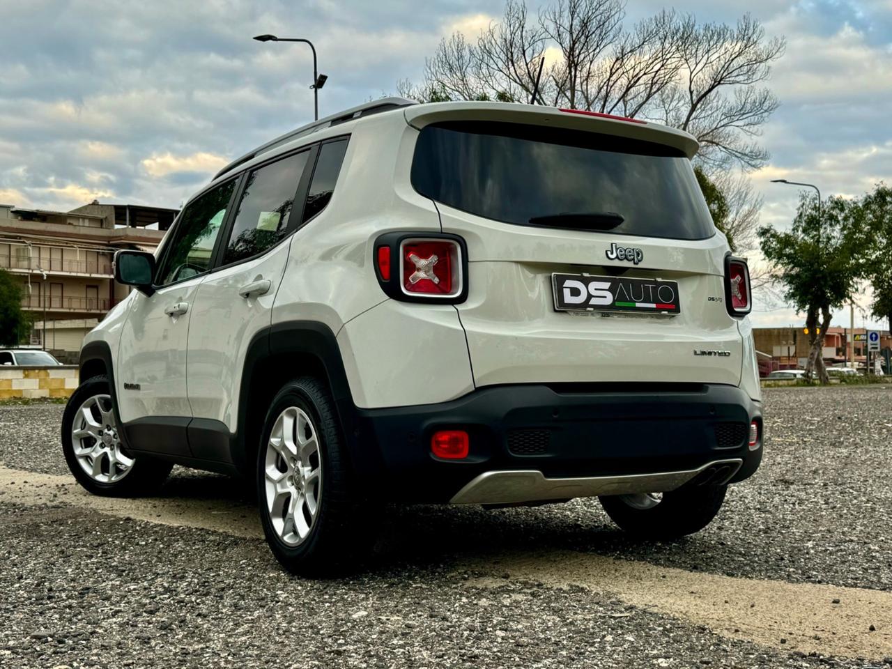 JEEP RENEGADE 1.6 MJT DDCT 120 CV LIMITED ANNO 2017