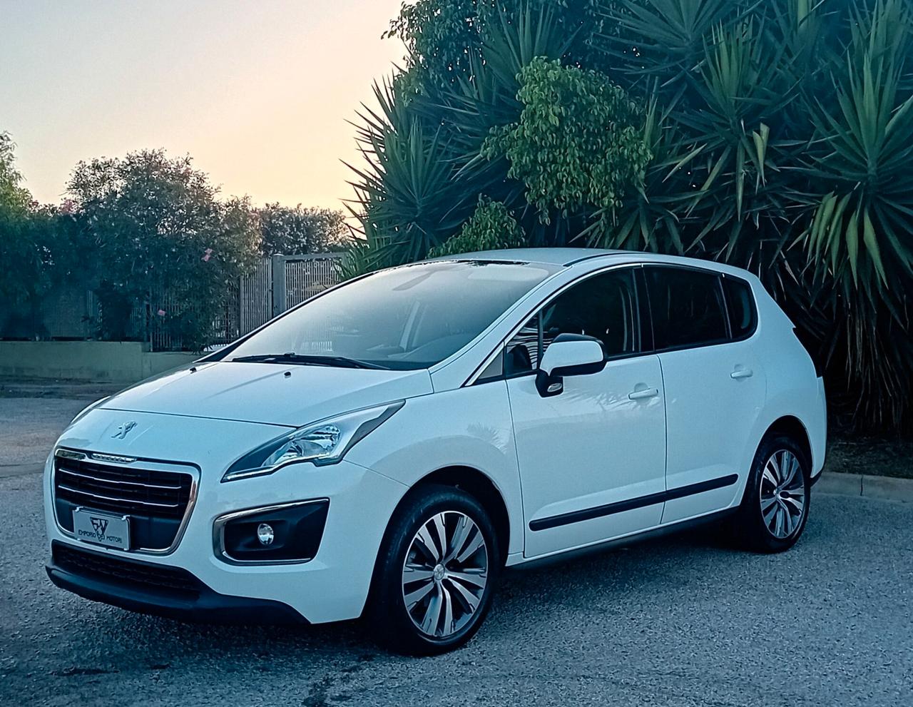 Peugeot 3008 1.6 BlueHDi 115 CV -ALLURE - AUTOCARRO 5 POSTI
