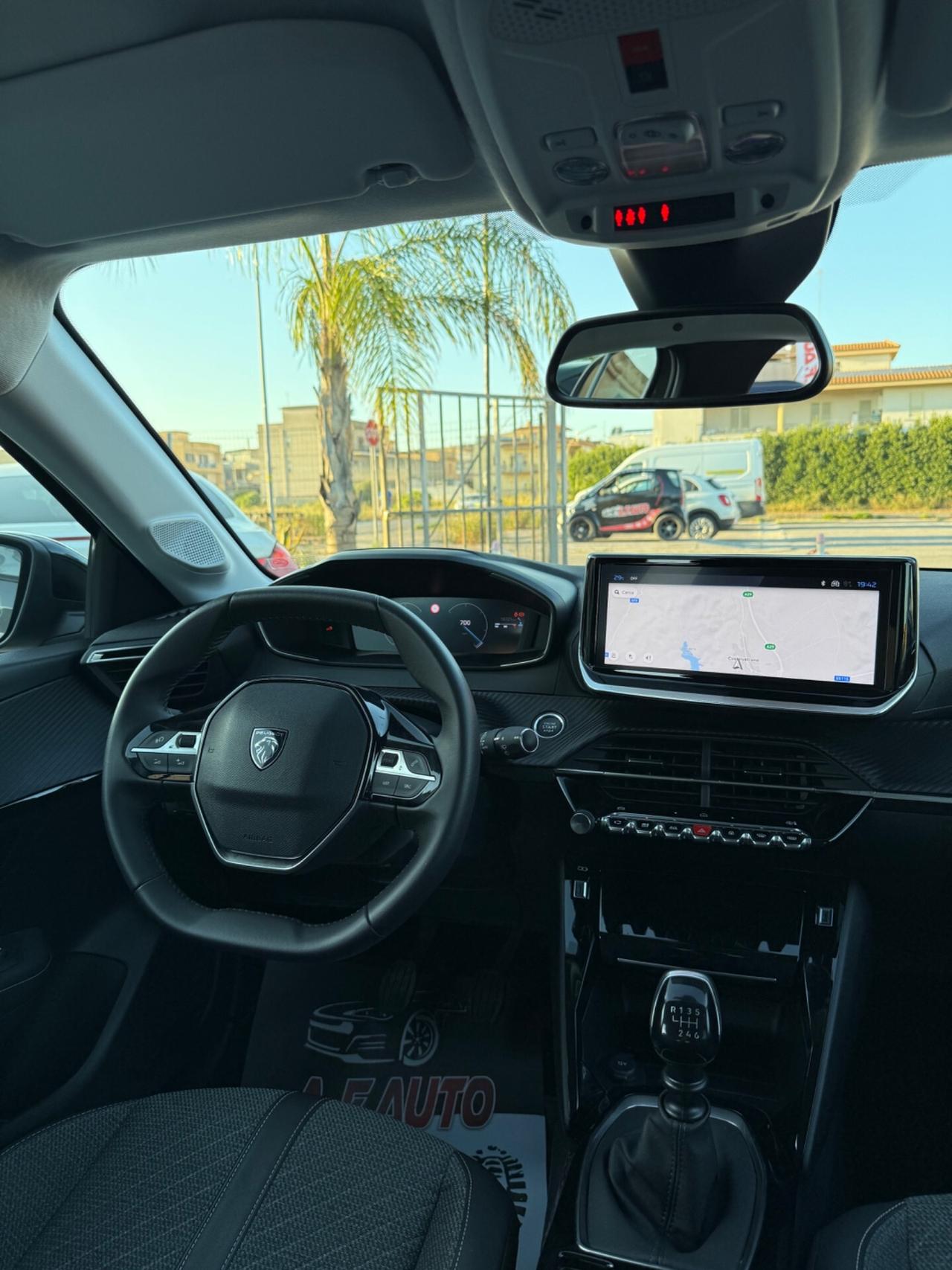 Peugeot 208 PureTech 100 Stop&Start 5 porte Allure
