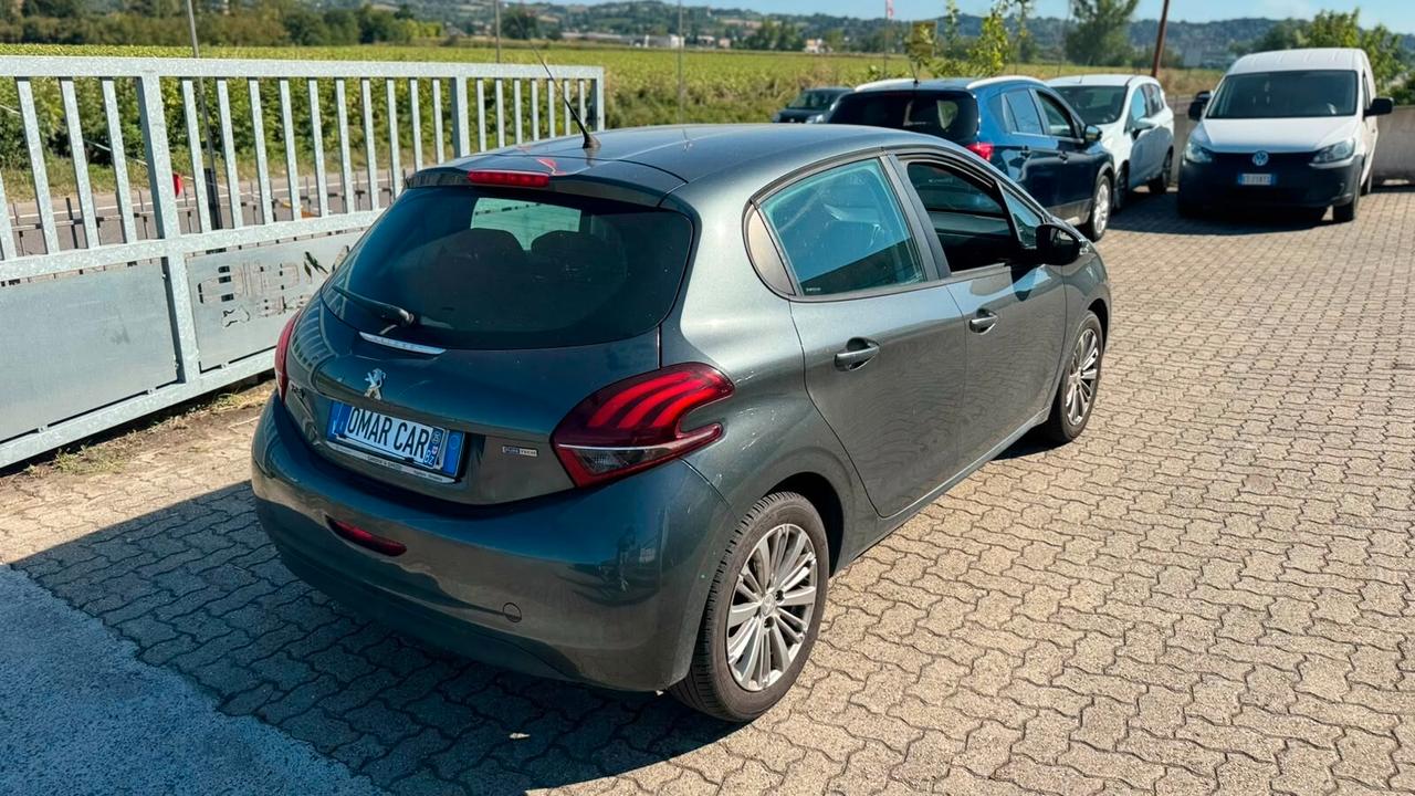 Peugeot 208 1.2 BENZINA 2017 NEOP