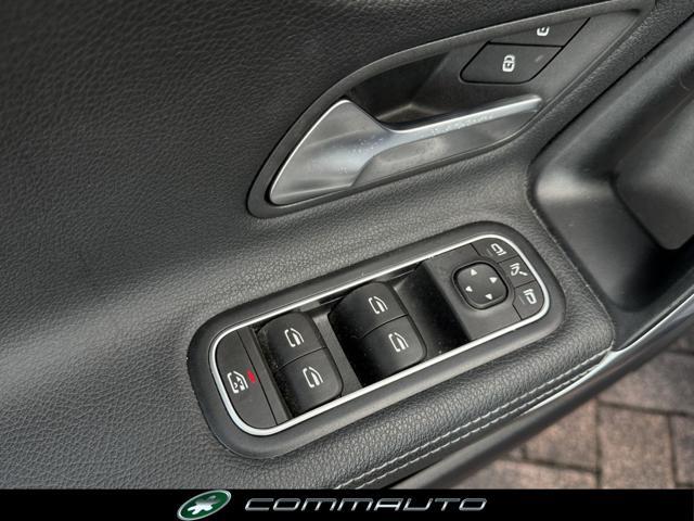 MERCEDES-BENZ A 180 d Automatic Sport