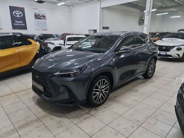 Lexus NX NX Hybrid 4WD Luxury