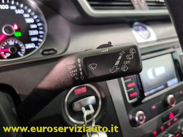 VOLKSWAGEN Passat VARIANT. 1.6 TDI DSG Comfortline