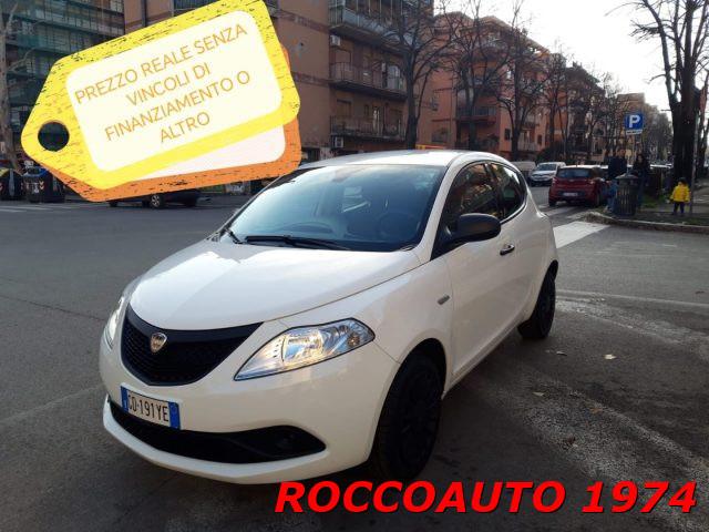 LANCIA Ypsilon 1.0 Hybrid Silver 5 POSTI